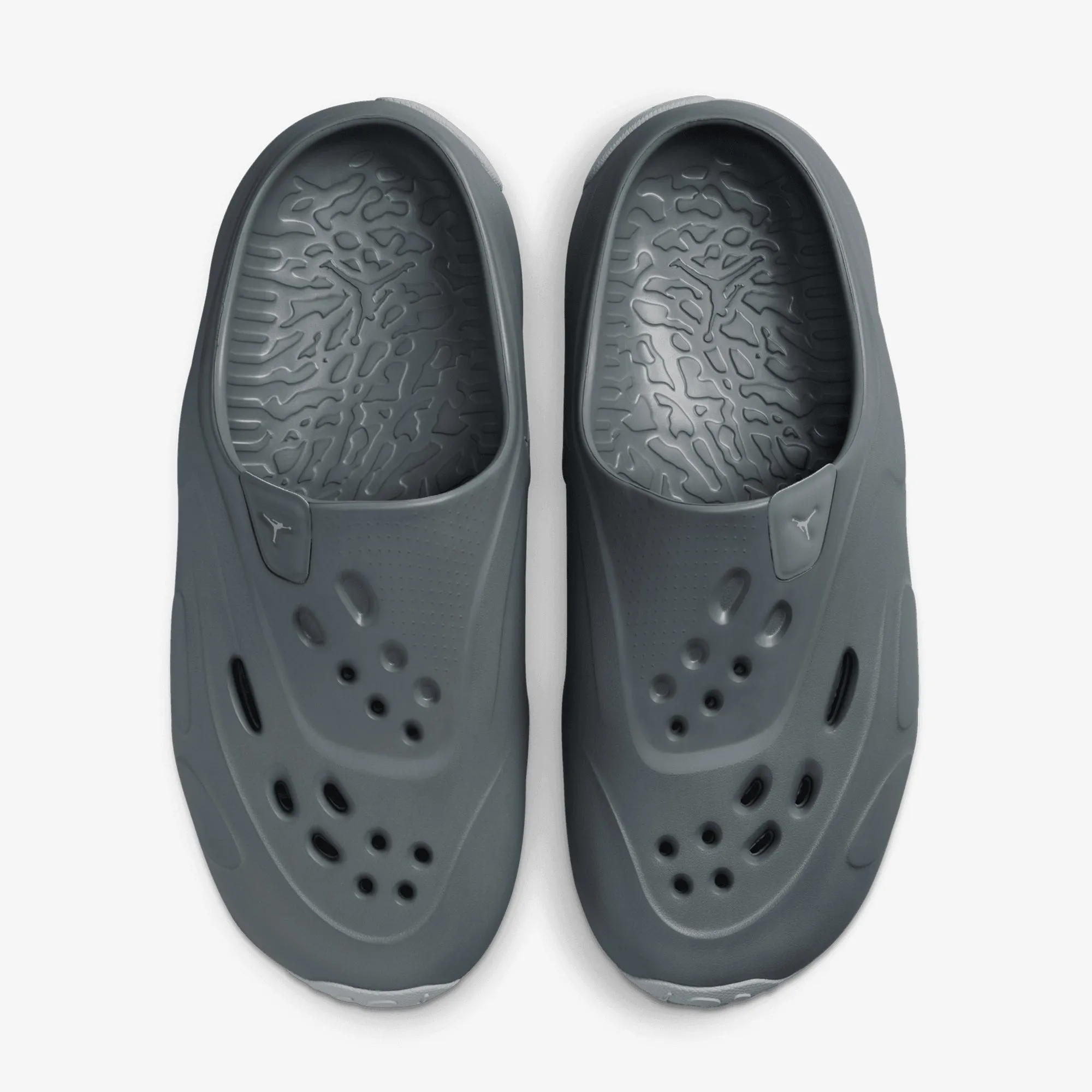JORDAN | ROAM { COOL GREY/WOLF GREY