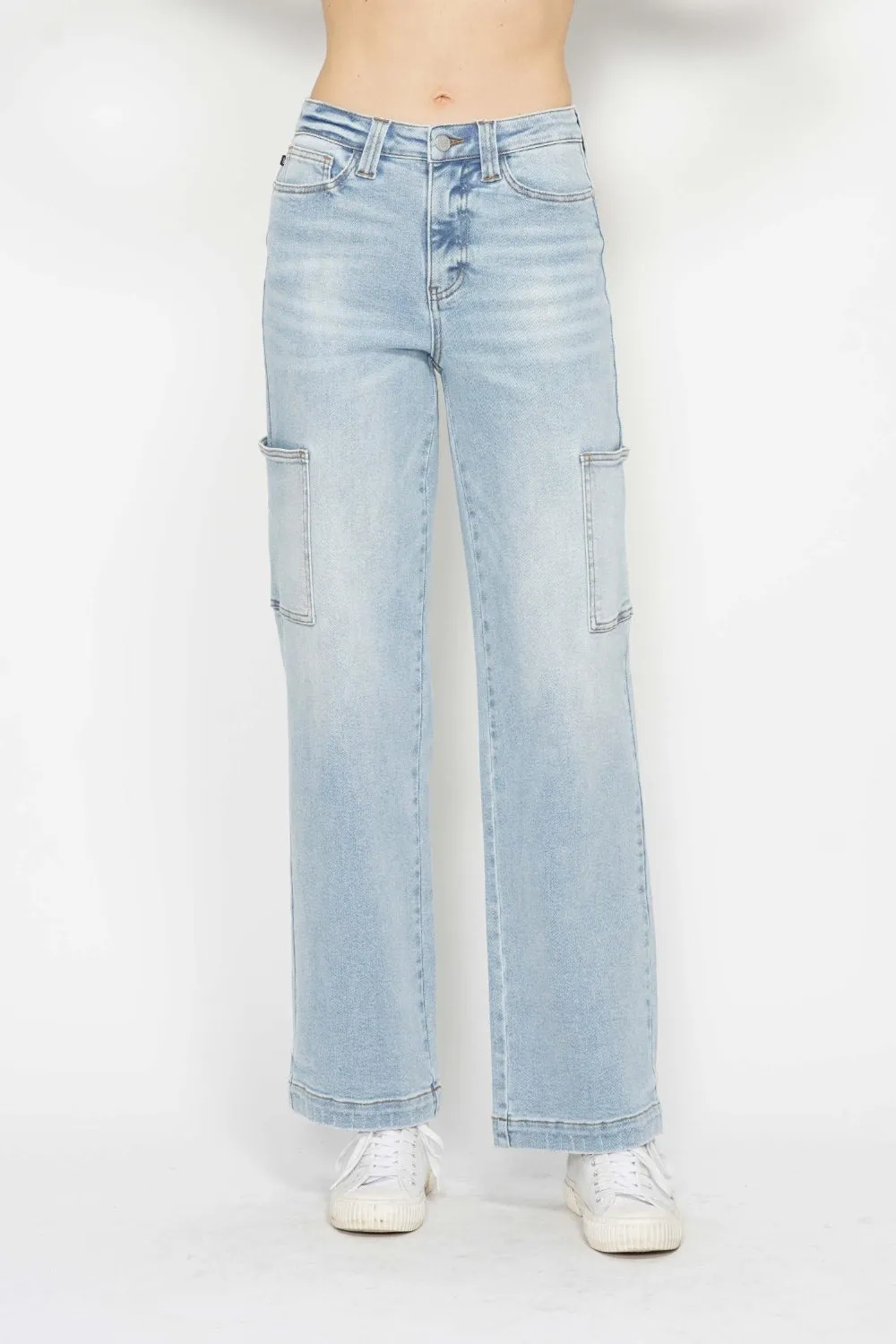 Judy Blue High Waist Straight Cargo Jeans in Light Wash