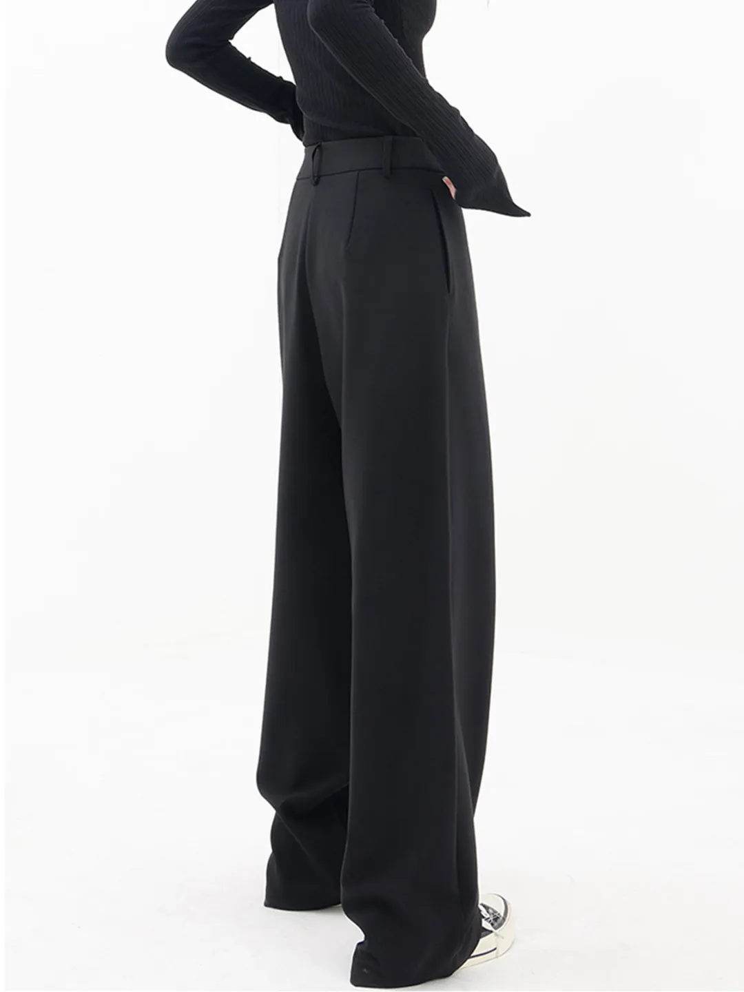 June | Asymmetric pants