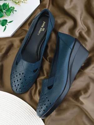 Pelle Albero Female's Blue Leather Wedge Heel Ballerina