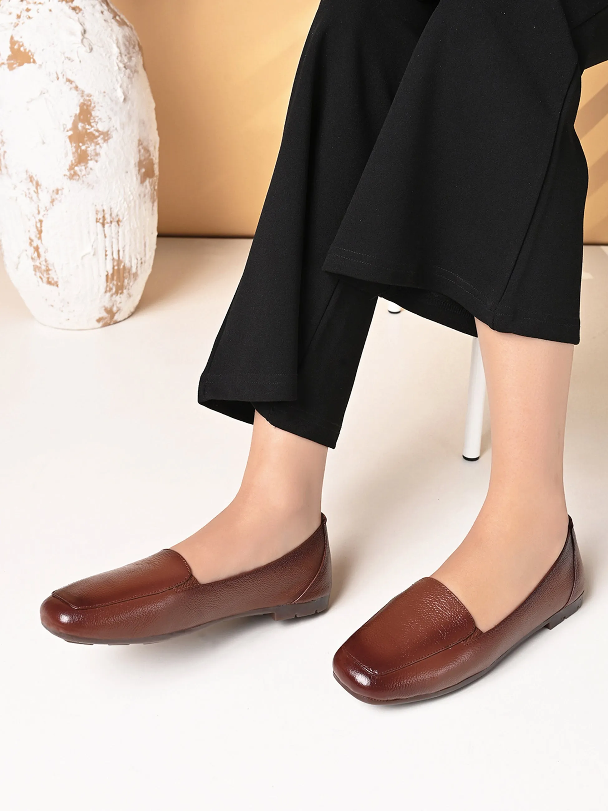 Pelle Albero Female's Brown Leather Flat Ballerina